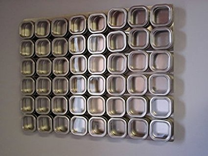 Culinarian magnetic spice wall